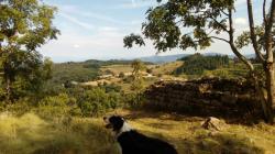 vue depuis l'oppidum Chalencon, Ardèche.jpg